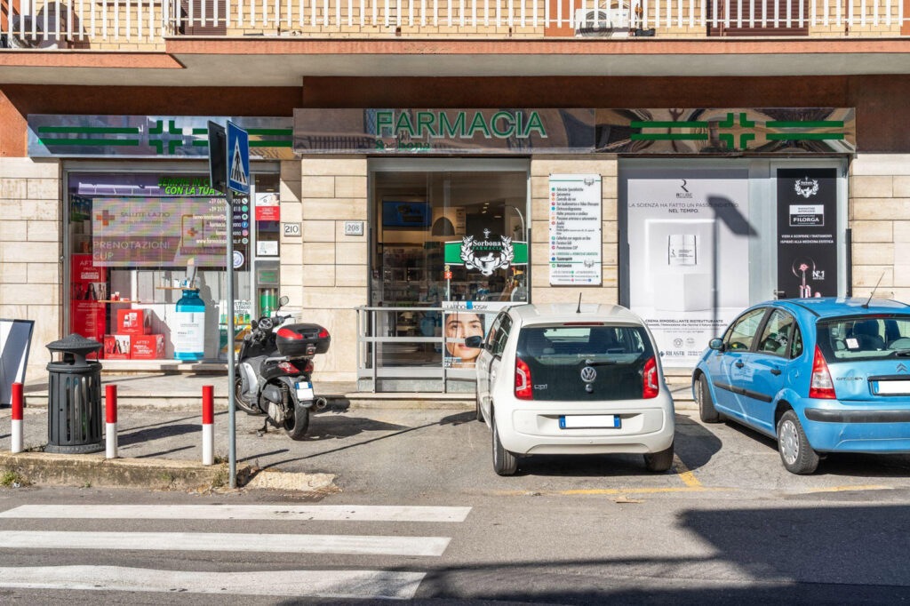 clienti farmacia sorbona